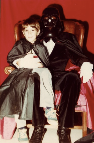 Illustration for article titled A Treasure Trove of Awesome Old-School Star Wars Costumes